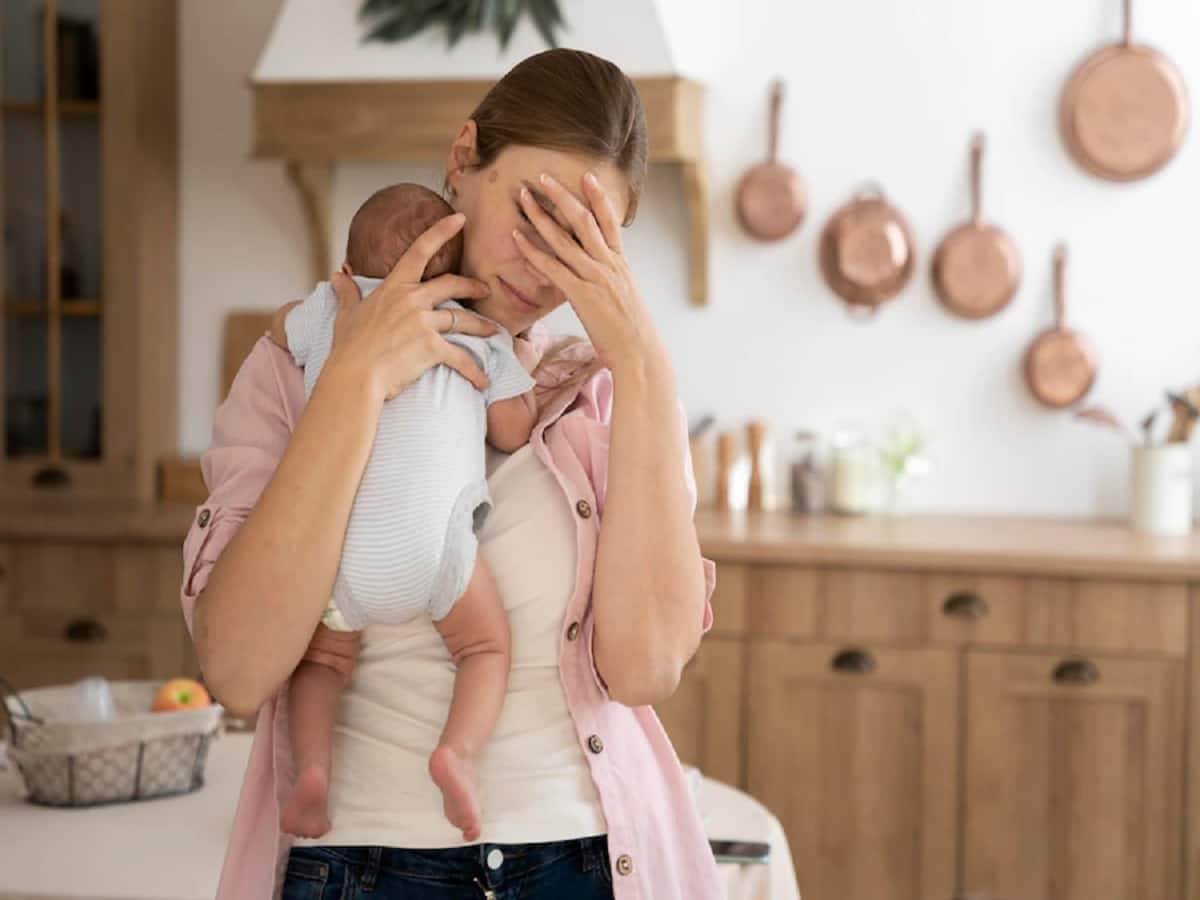 Are New Moms Doing OK? Symptoms Of Mental Health Issues Post Pregnancy